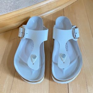 Birkenstock White Gizah Big Buckle Slide Sandal , Size 39
